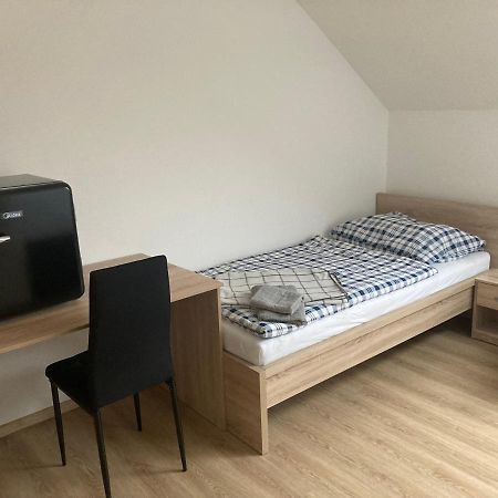 Ubytovani Na Spejcharu, Zelevcice Slaný エクステリア 写真
