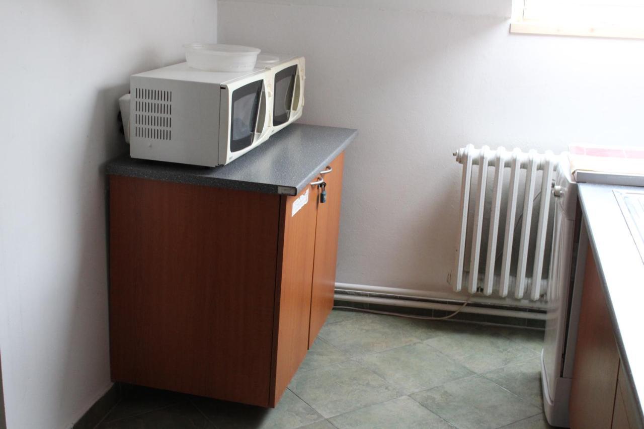 Ubytovani Na Spejcharu, Zelevcice Slaný エクステリア 写真